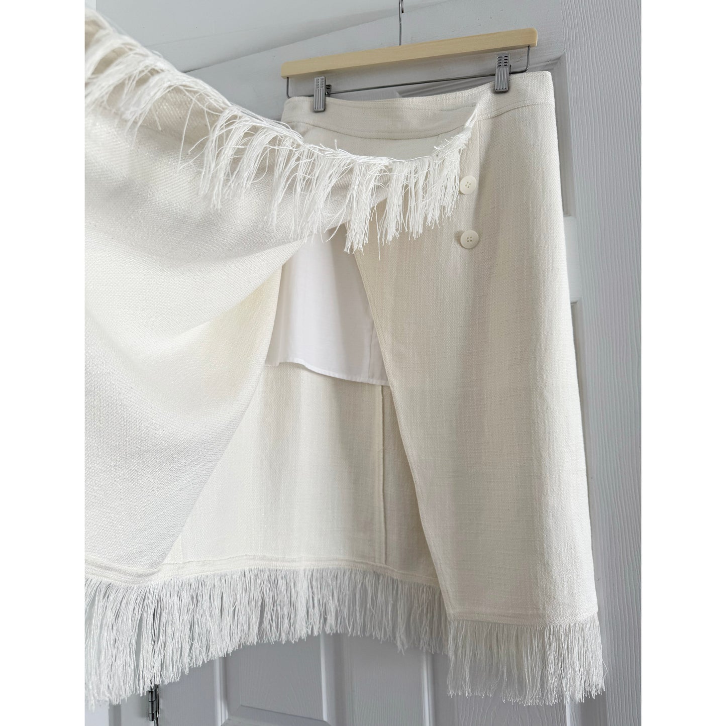 A.L.C. "Amelie" Fringe Trim Wrap Skirt in Ivory, size 4