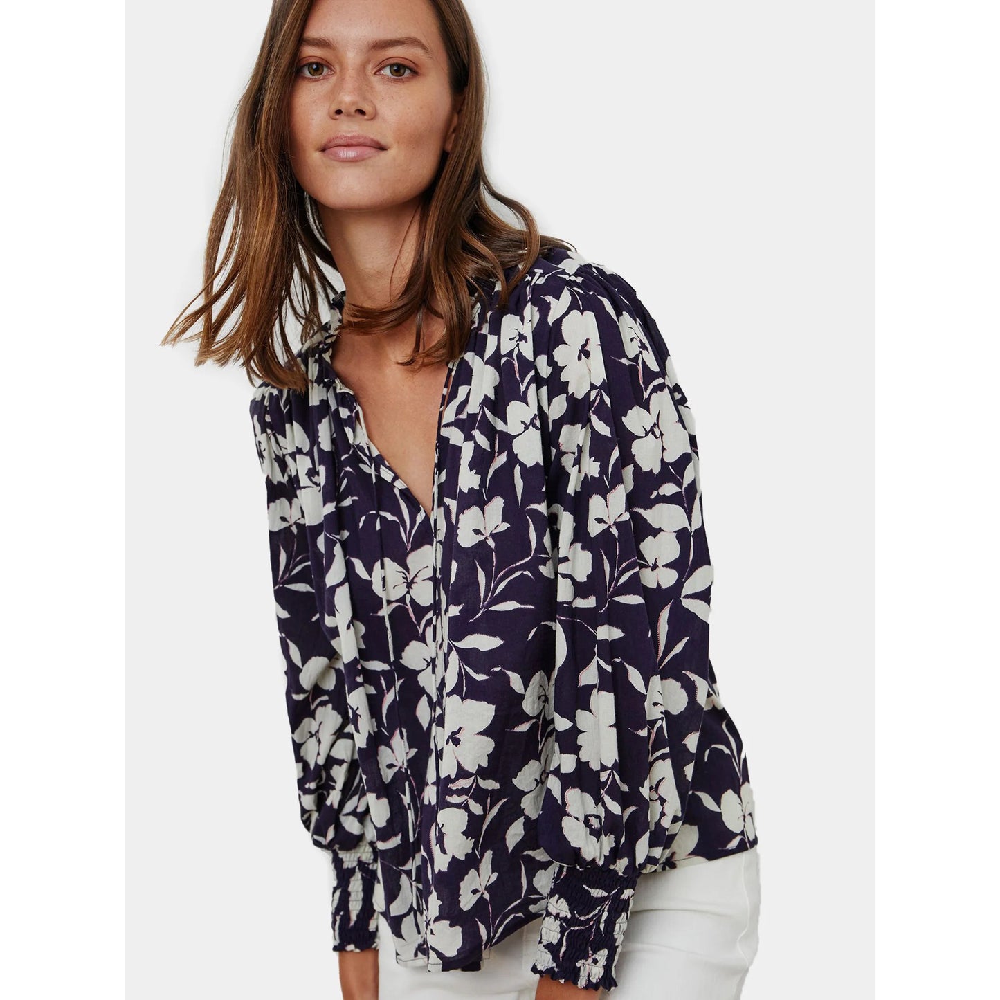 Velvet by Graham &amp; Spencer « Anissa » Blouse florale, taille petite