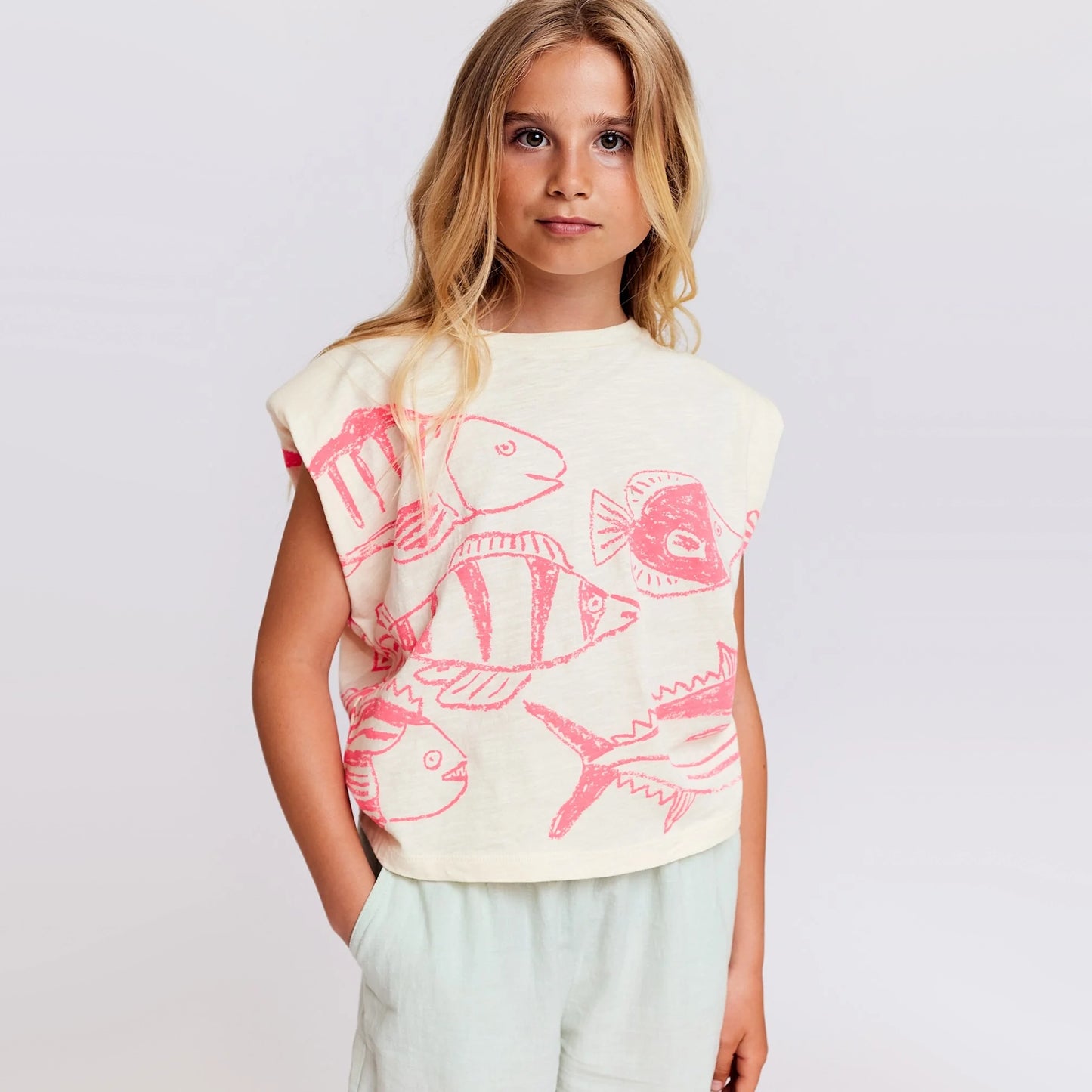 ** KIDS ** AO76 "Lora" T-shirt with Fishes in Natural, size 10 years