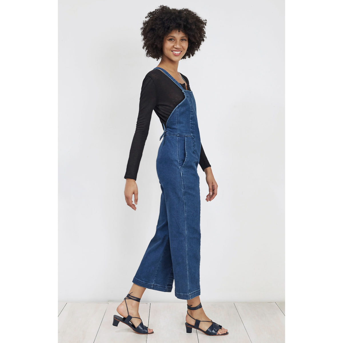 Apiece Apart "Carmen" Denim Overalls in Blue, size 4