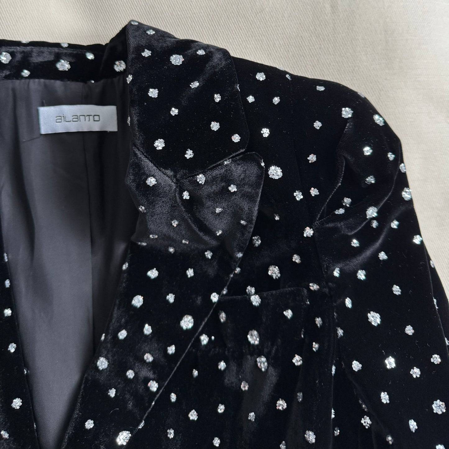 Ailanto Velvet Sequin Blazer, No Size Label - but fits like XXS-XS