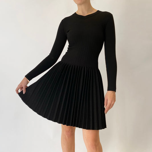 Alaia Long Sleeve Black Dress with Pleated Skirt, size 36 (fits XXS/XS)