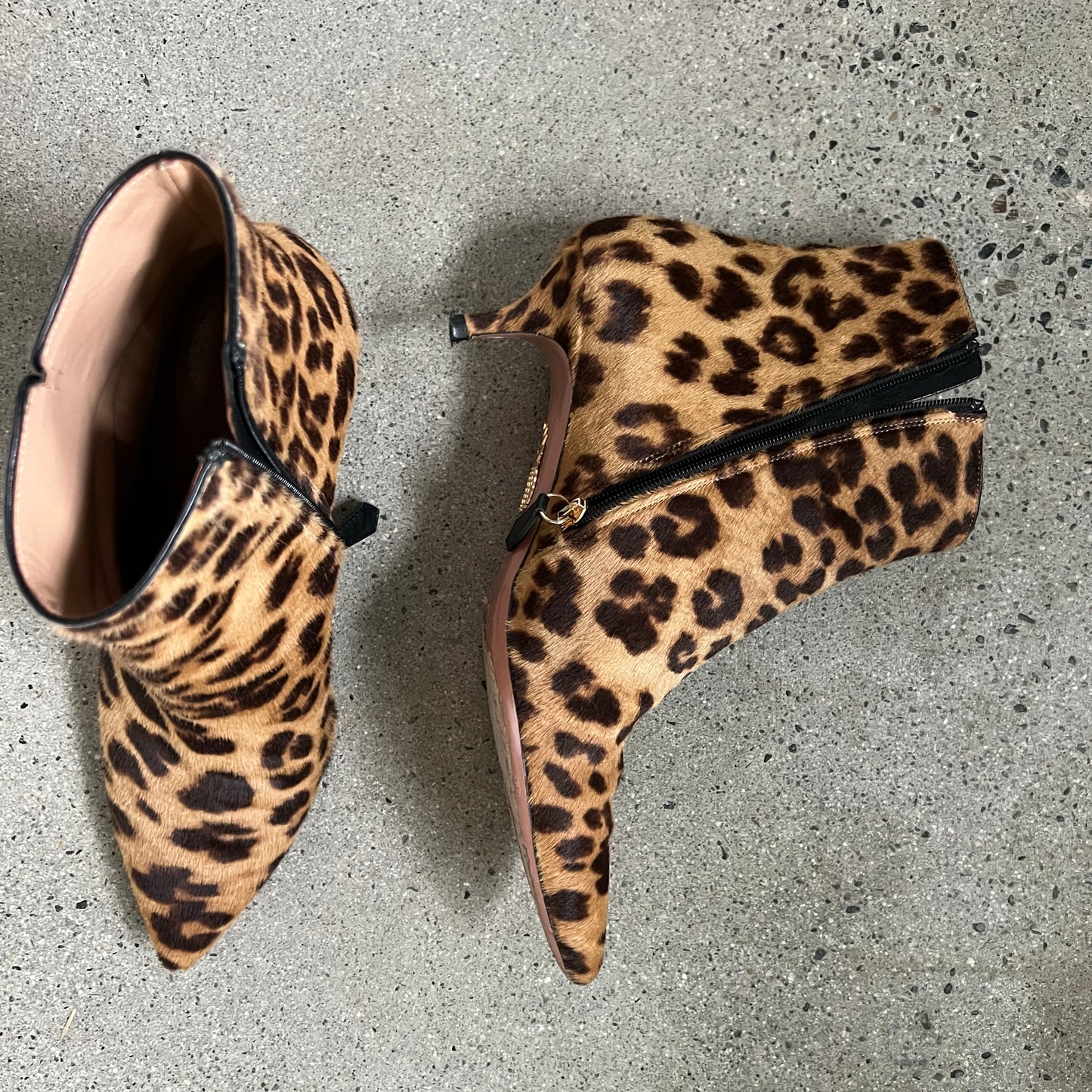 Aquazzura Chaussons Léopard "Quant" en Poils de Poney, taille 39