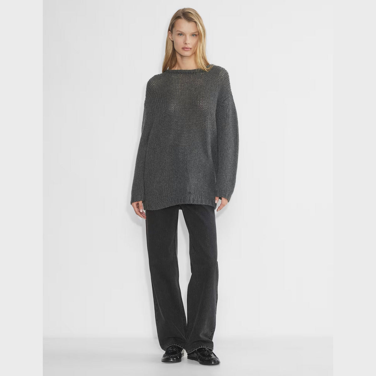 Aritzia Mesh Cashmere Oversized Crew Sweater in Dark Grey, size Small