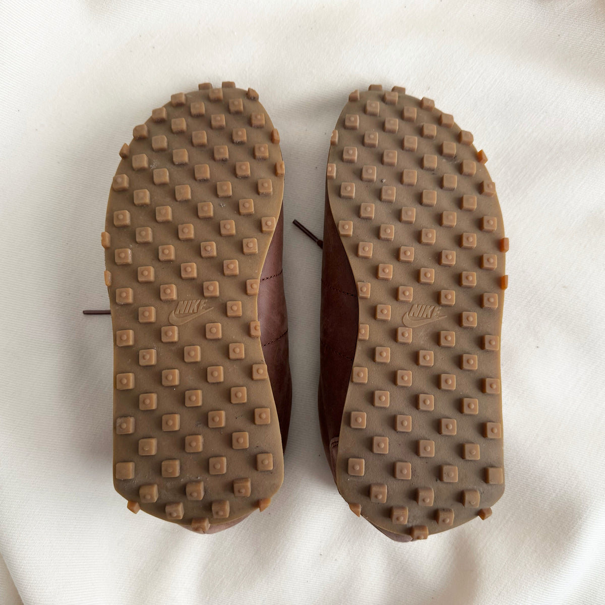 Aritzia x Nike LD-1000 "Edition A" Sneakers in Brown, size 8.5