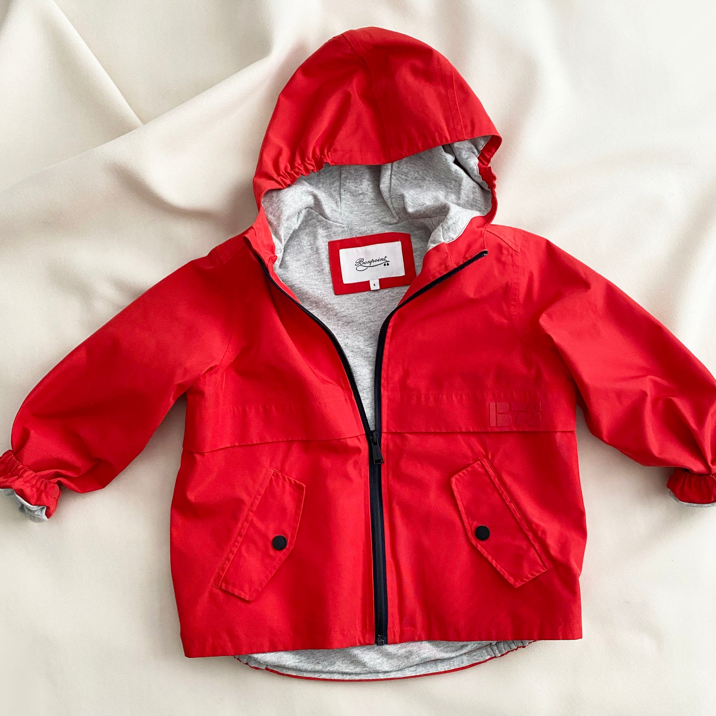 ** KIDS ** Bonpoint "Norwich" Water Repellant Jacket in Red, size 6years