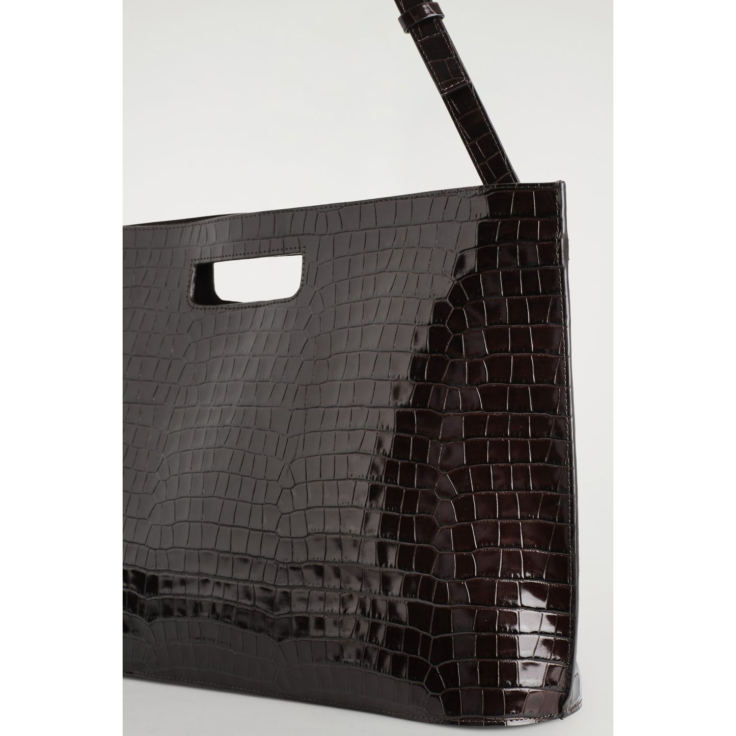 COS "Folio Oversized" Bag in Croc-Effect Leather in Brown