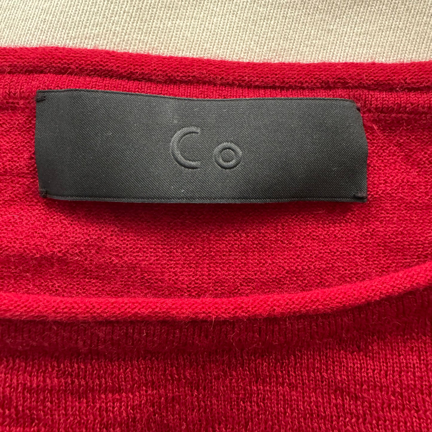 CO Lightweight Cashmere Sweater in Red, size XS
