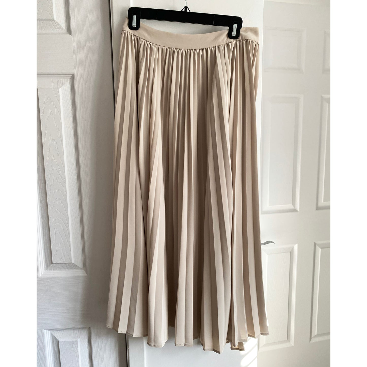 CO Pleated Wrap Midi Skirt, size Small