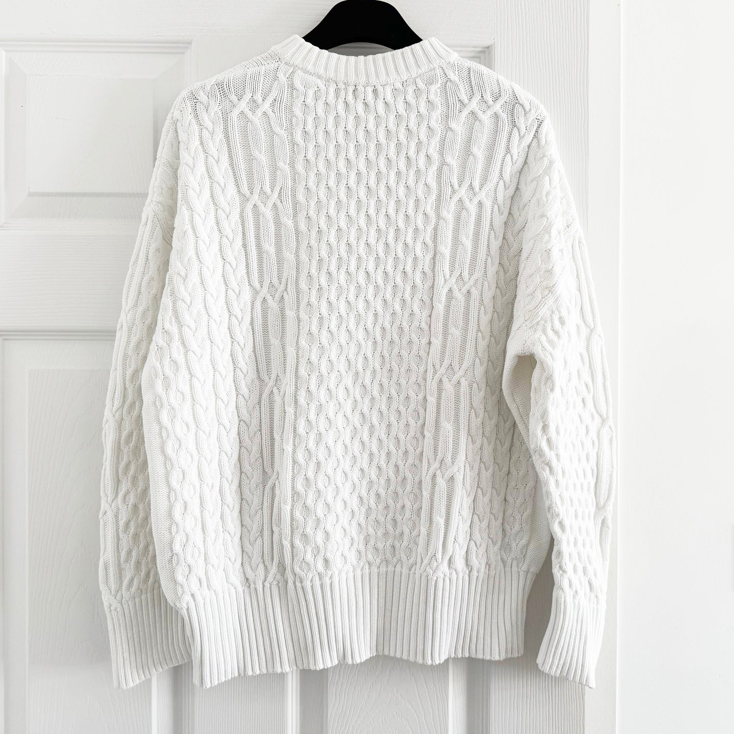 Co Cotton Cable Knit Sweater in White, size XS (fits XS/S)