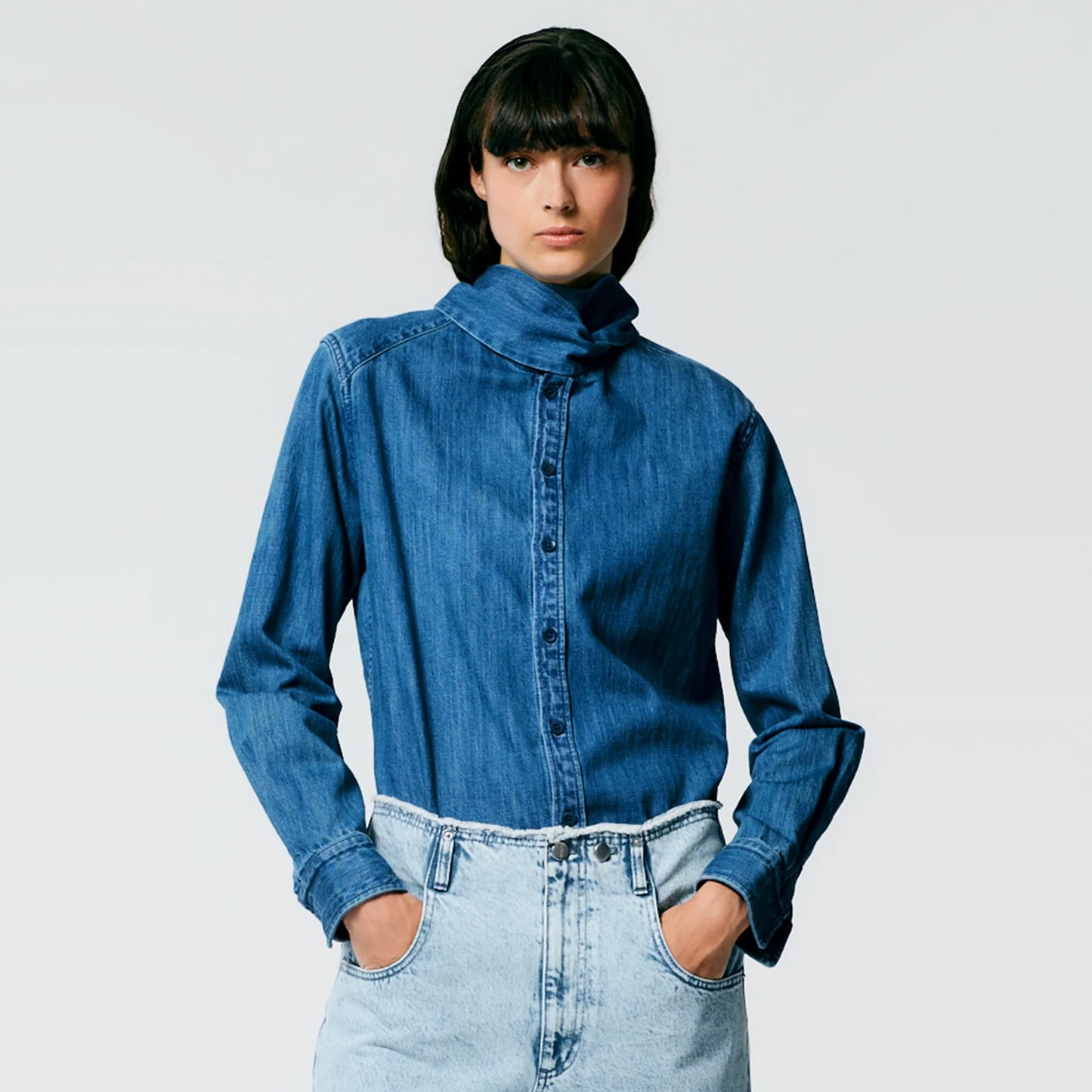 Tibi Lightweight Stone Washed Tie Neck Slim Men's Shirt in Blue, size Medium