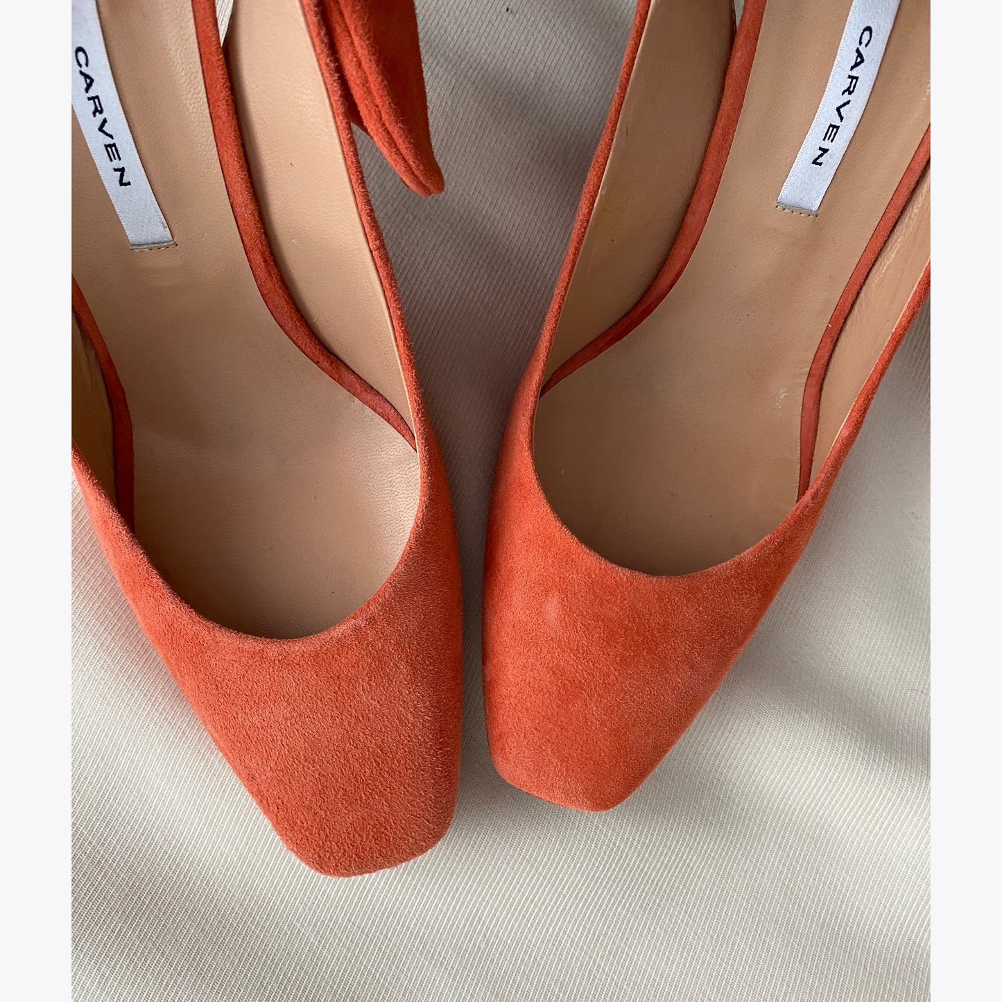 Carven Orange Suede Pumps w Bow Back, size 40