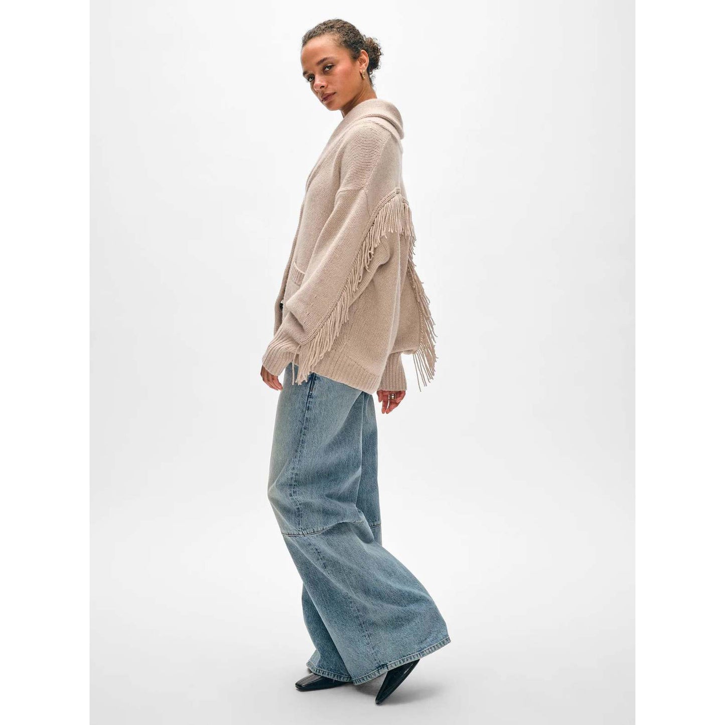 White + Warren Fringe Trim Wool/Cashmere Cardigan in Beige, size Medium