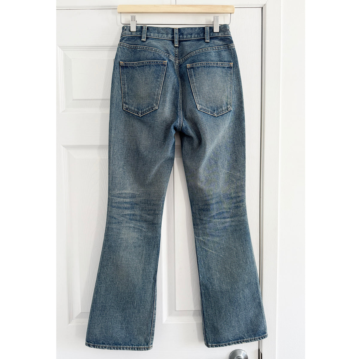 Celine "Dylan" Jeans in Union Wash, size 26 (fits 24/25)