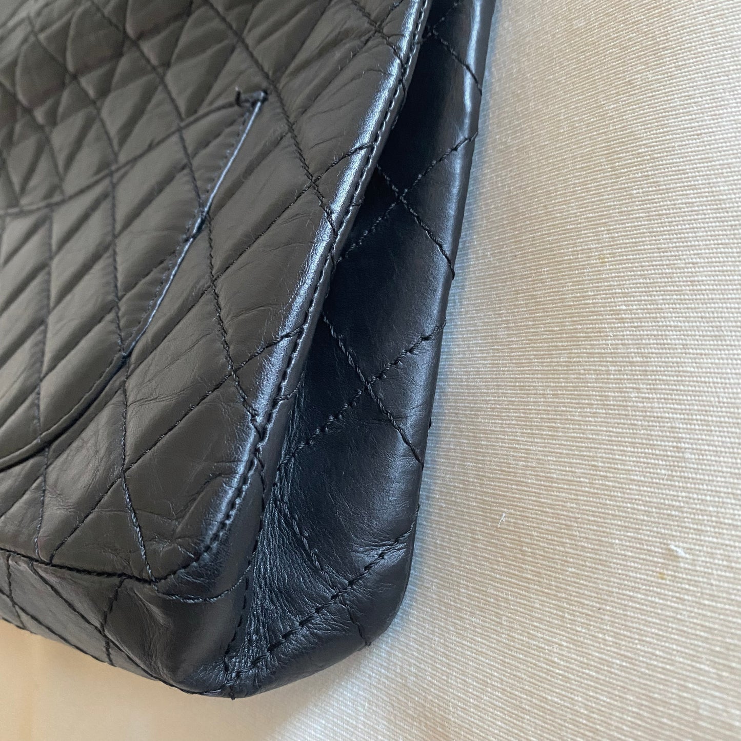 Chanel Black aged calfskin leather Re-issue 2.55 Bag