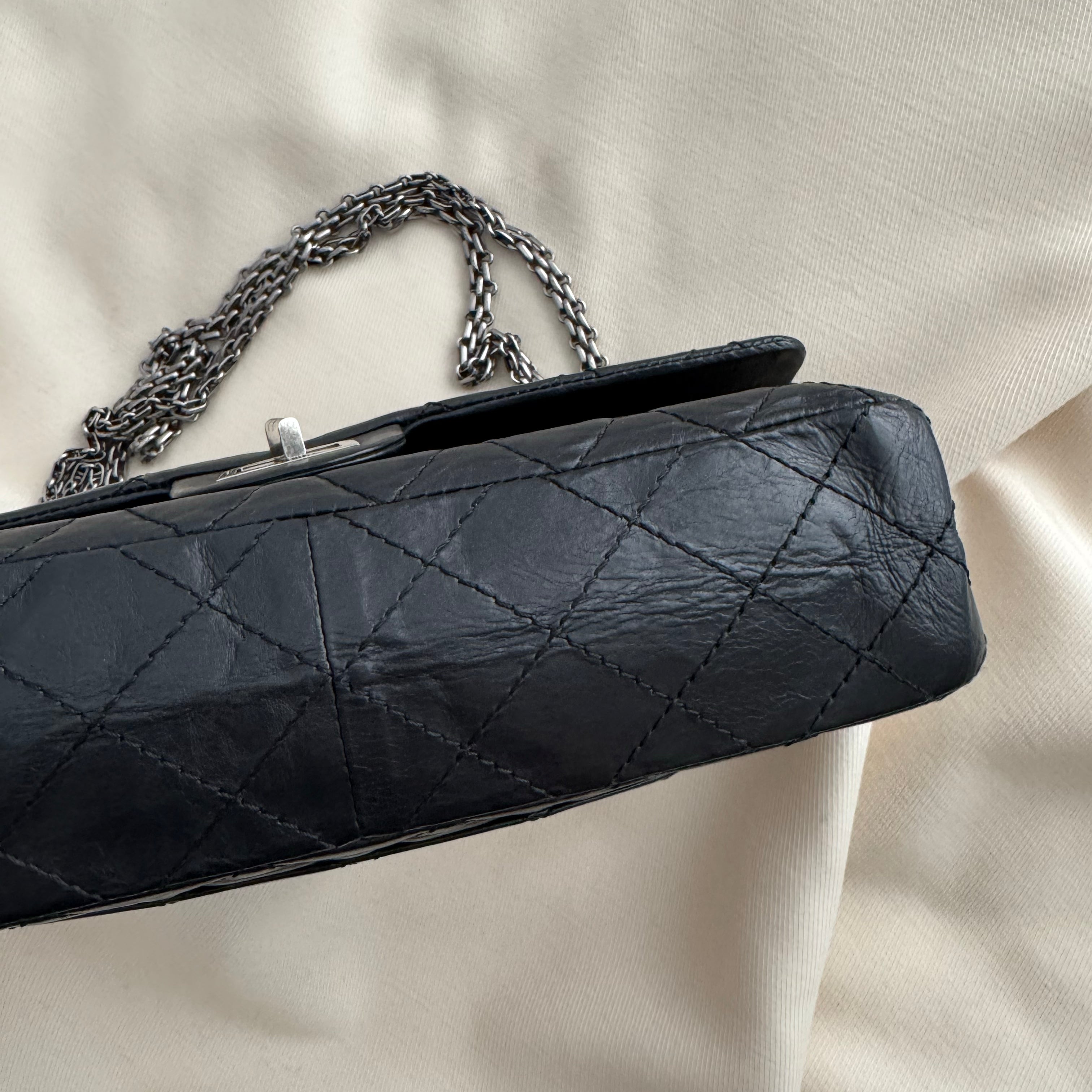 sold out   CHANEL　マトラッセ Chanel Black Calfskin 2.55 Reissue 227 | Jadore Couture