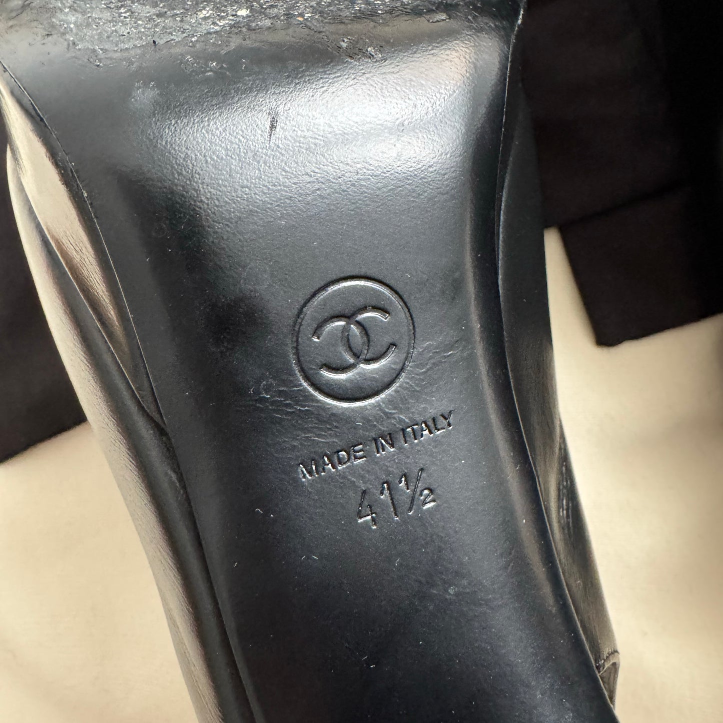 Chanel Round toe black ankle strap pumps, size 41.5