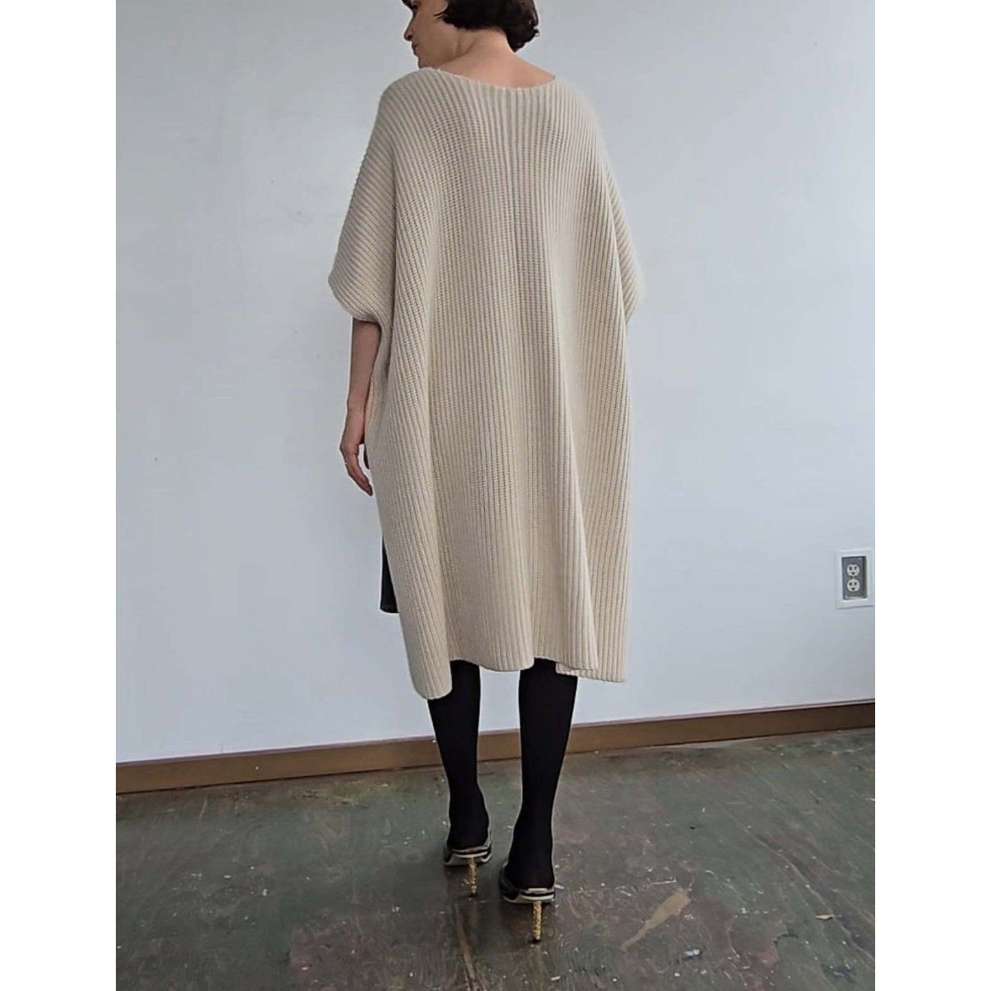 Chloe Ribbed Knit Cashmere Poncho Pink/Beige, size XS/S (fits up to XXL)