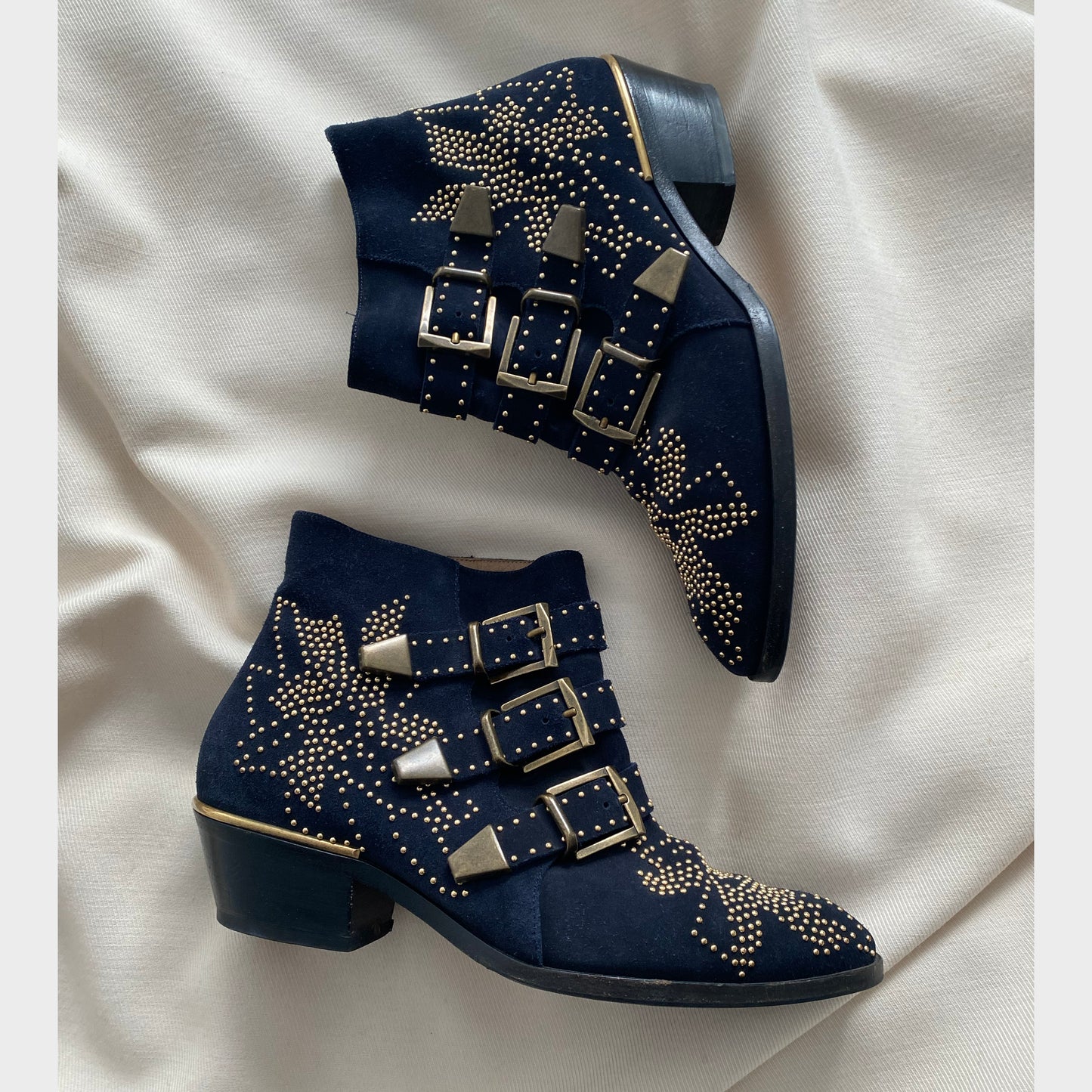 Chloe Susanna Boot in Navy Suede, size 37