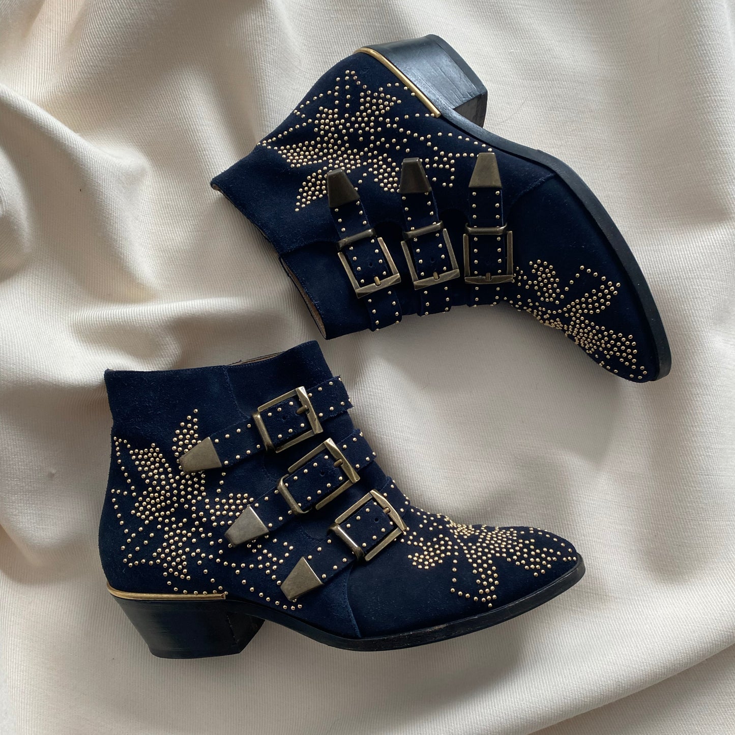 Chloe Susanna Boot in Navy Suede, size 37