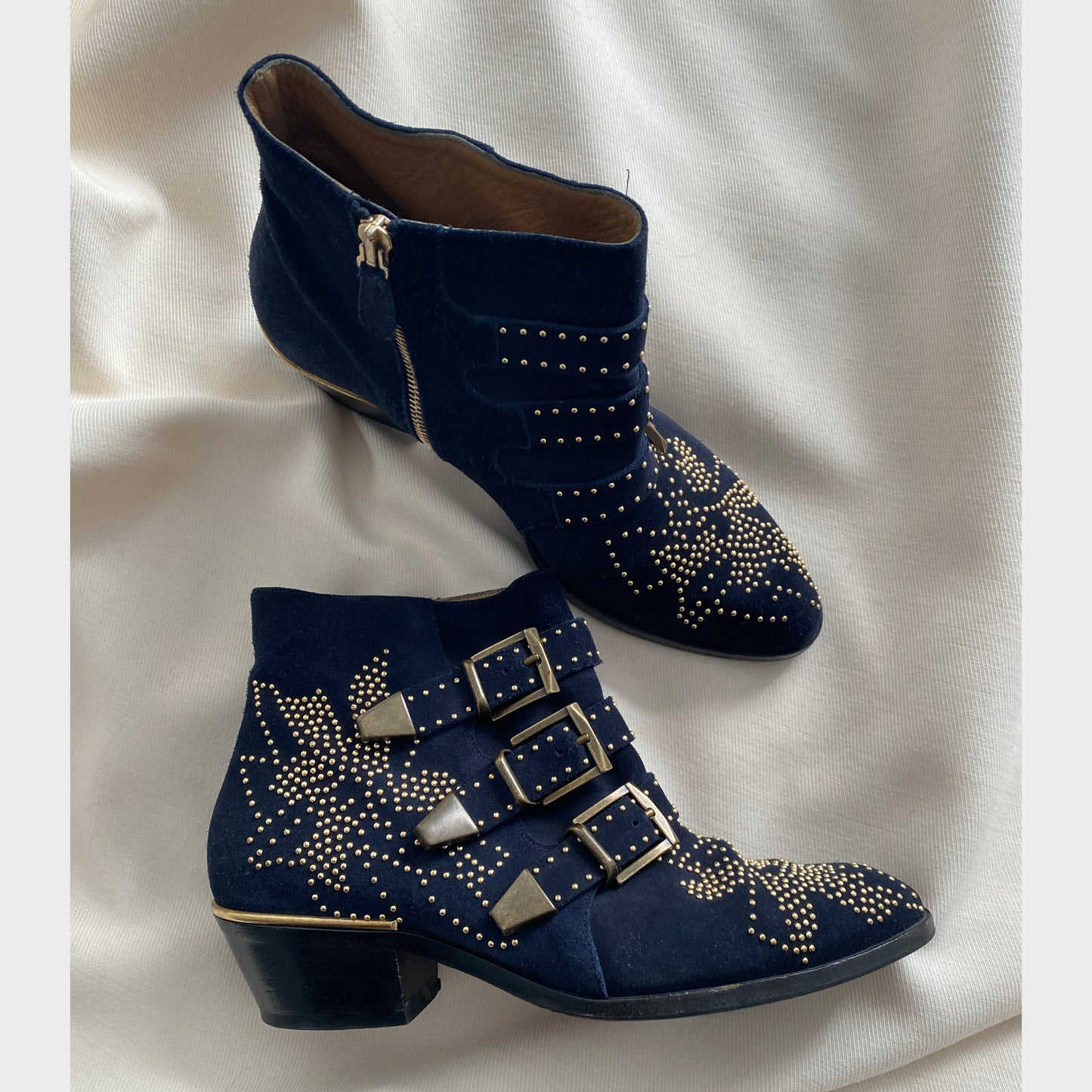 Chloe Susanna Boot in Navy Suede, size 37