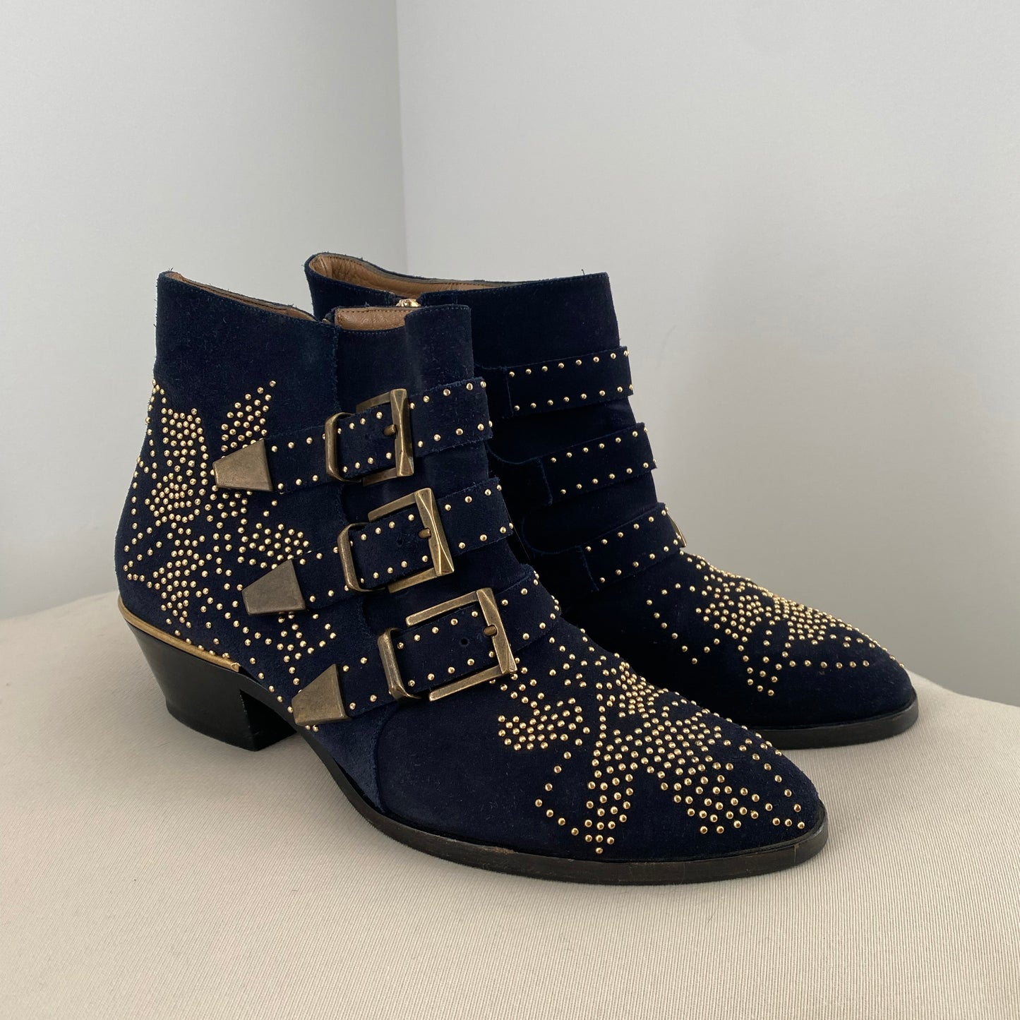 Chloe Susanna Boot in Navy Suede, size 37