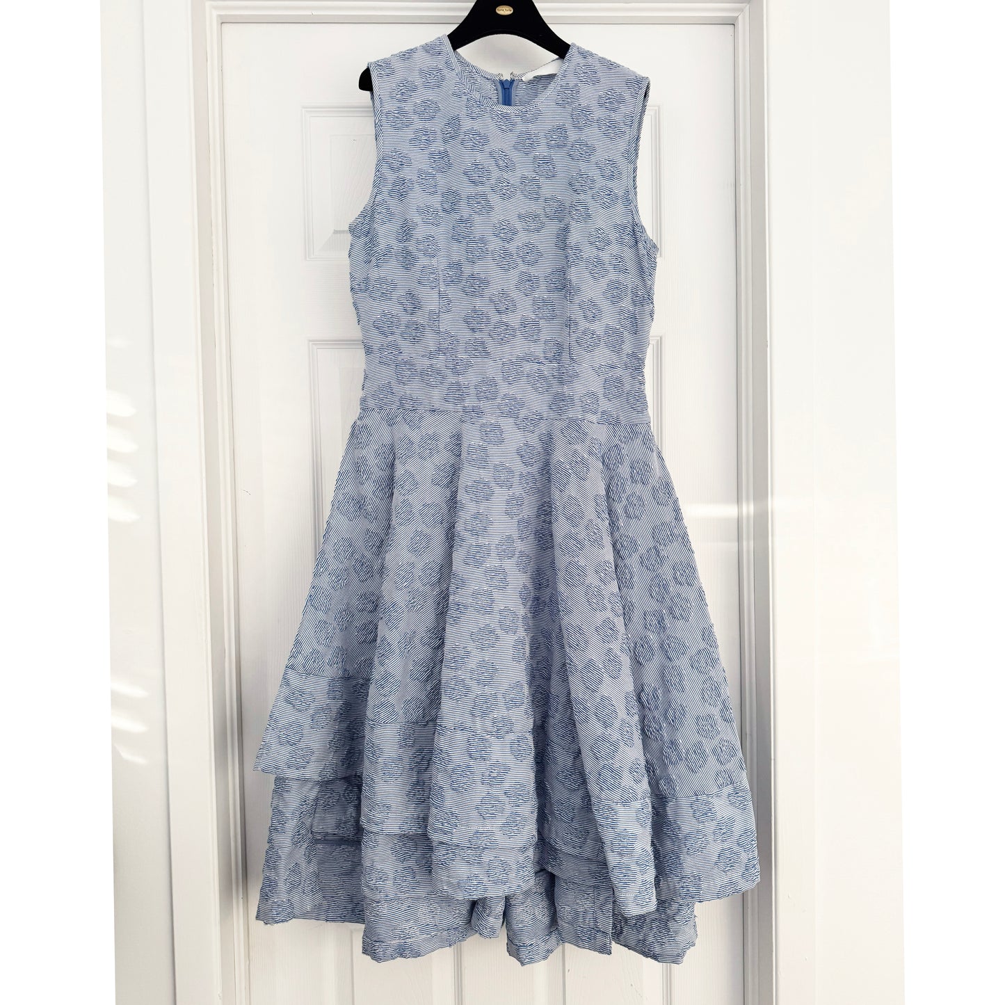 CO Seersucker Blue Sleeveless Dress, size Medium (fits like size 4/6)