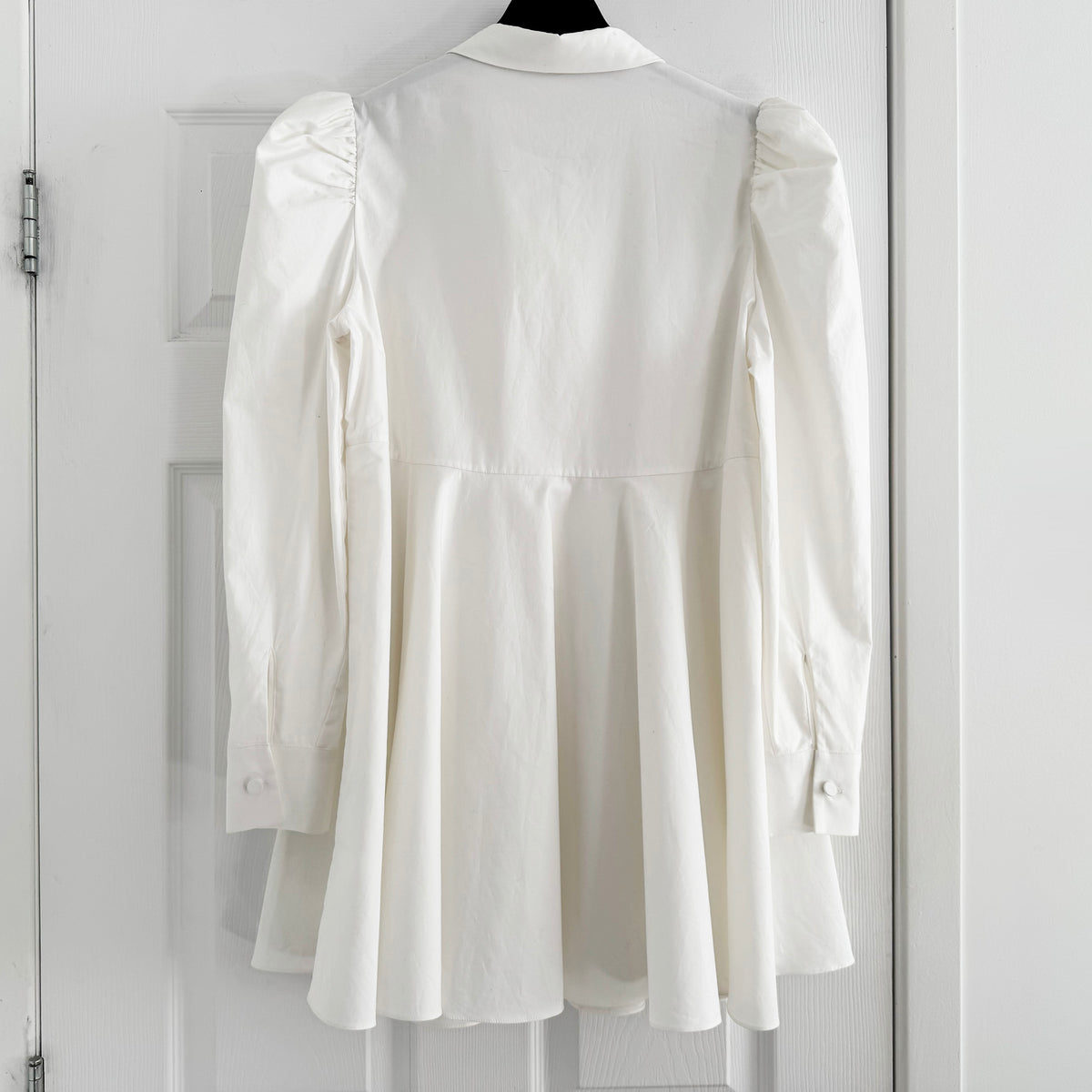 Co Flared Poplin Shirt in White, size Large