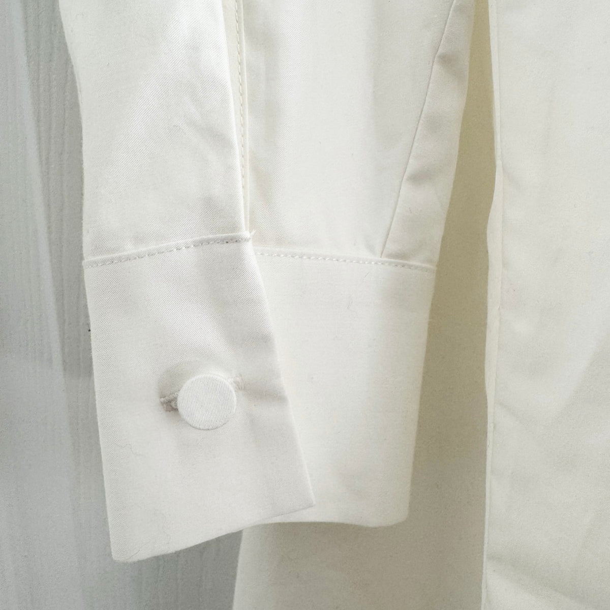 Co Flared Poplin Shirt in White, size Large