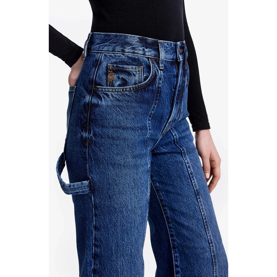 Smythe "Dove" Carpenter Jeans in Vintage Mid Blue, size 30