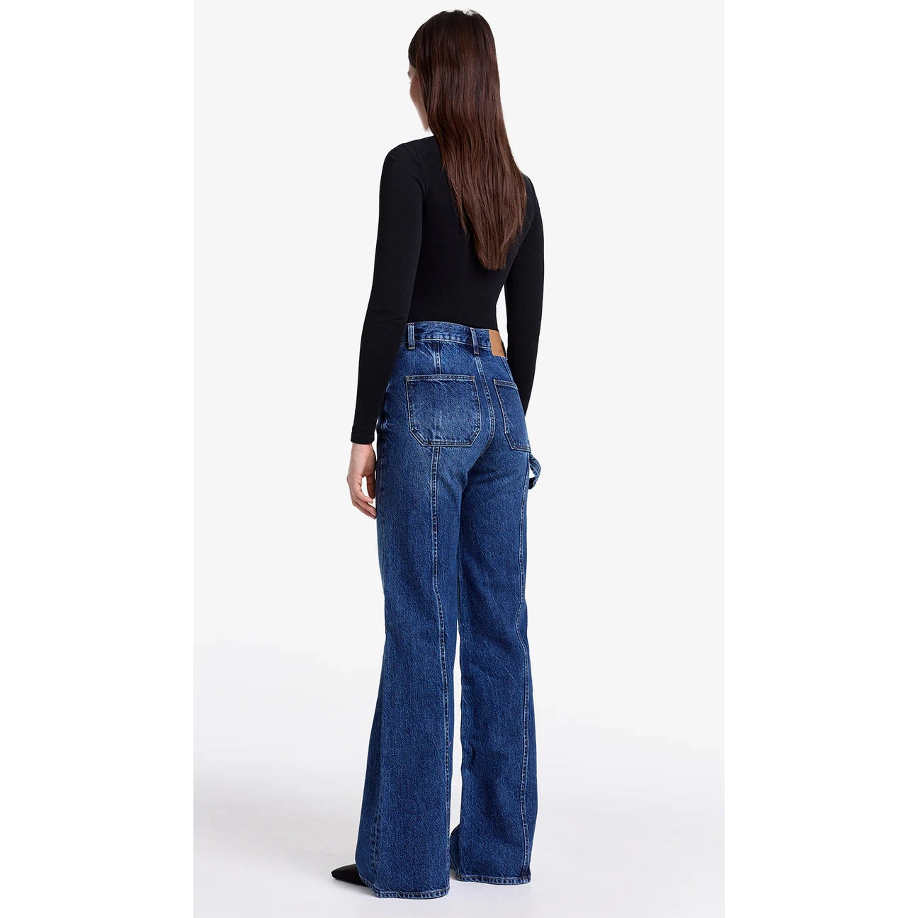 Smythe "Dove" Carpenter Jeans in Vintage Mid Blue, size 30