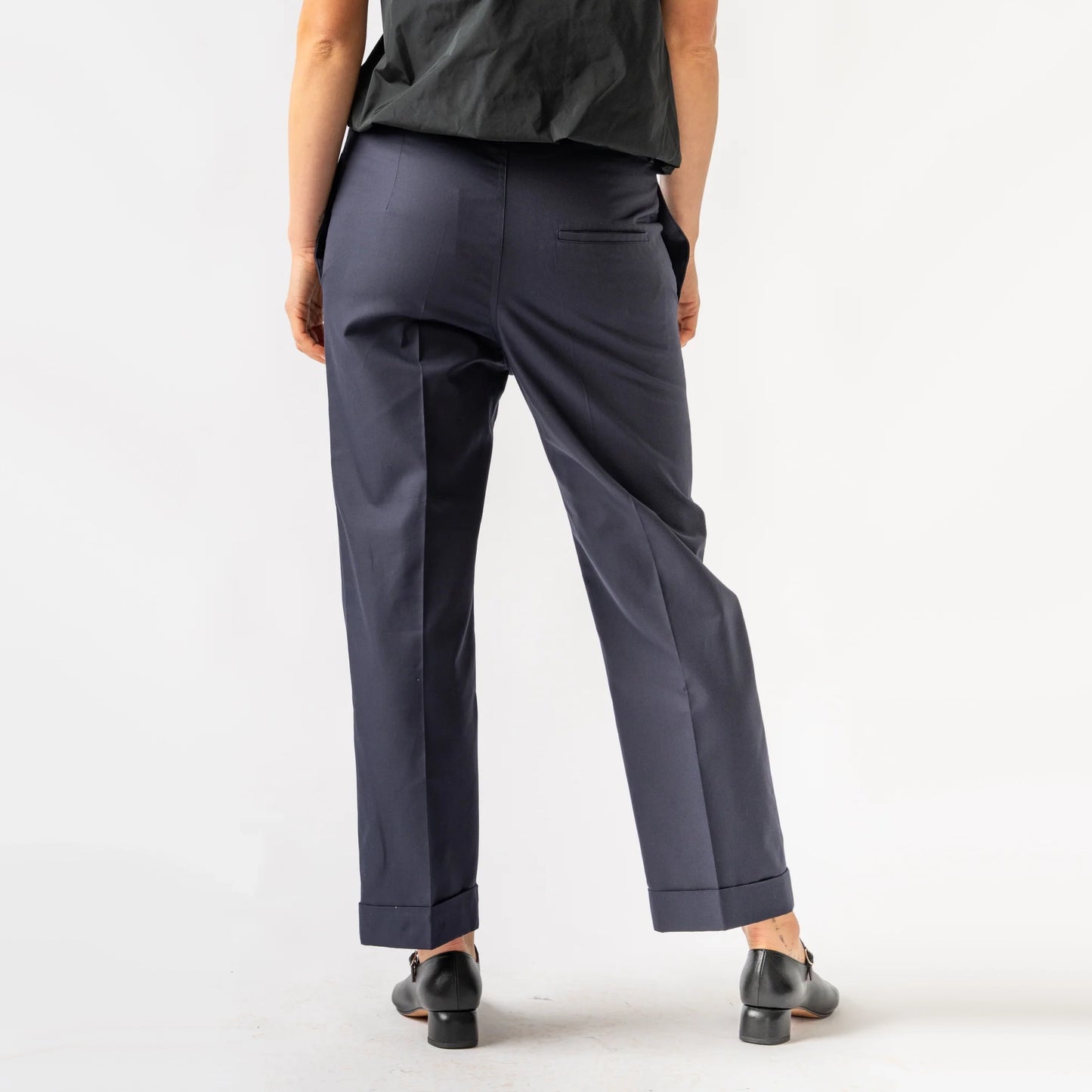 Sofie D'Hoore "Paul" Cotton Pant in Navy, size 38