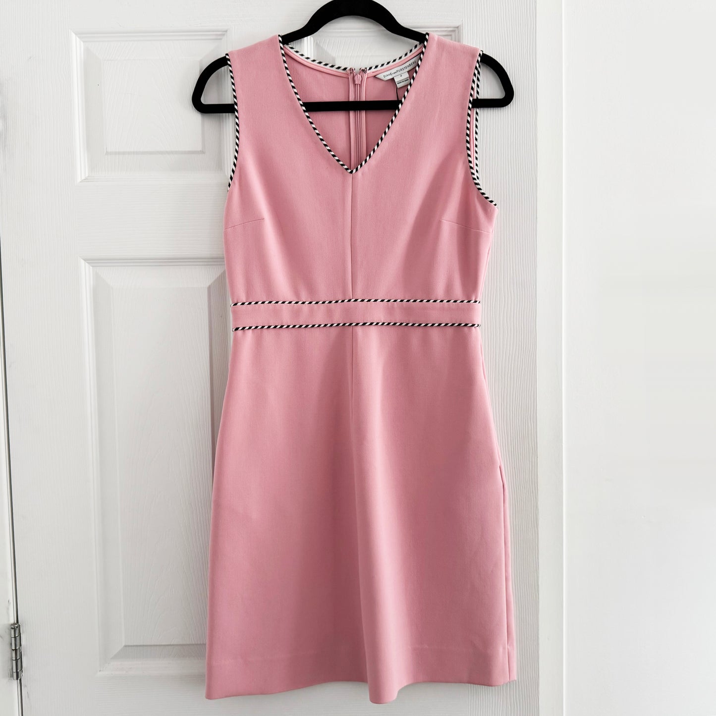 Diane Von Furstenberg "Leelou" Dress in Pink, size 4