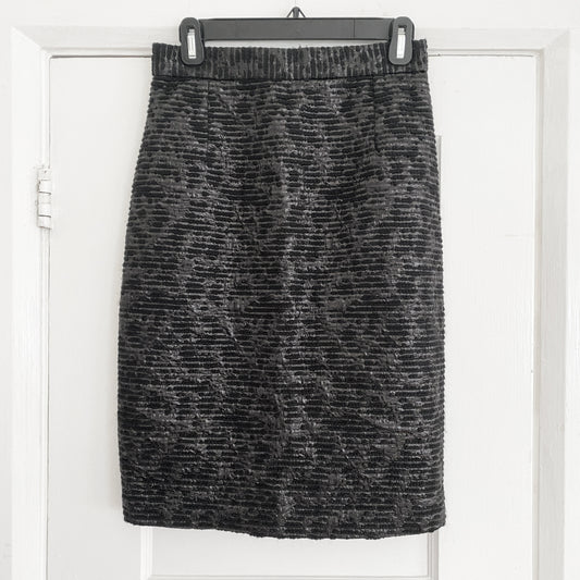 Jupe crayon en tweed métallisé noir/gris D&amp;G, taille 42 (convient à un 4/6)