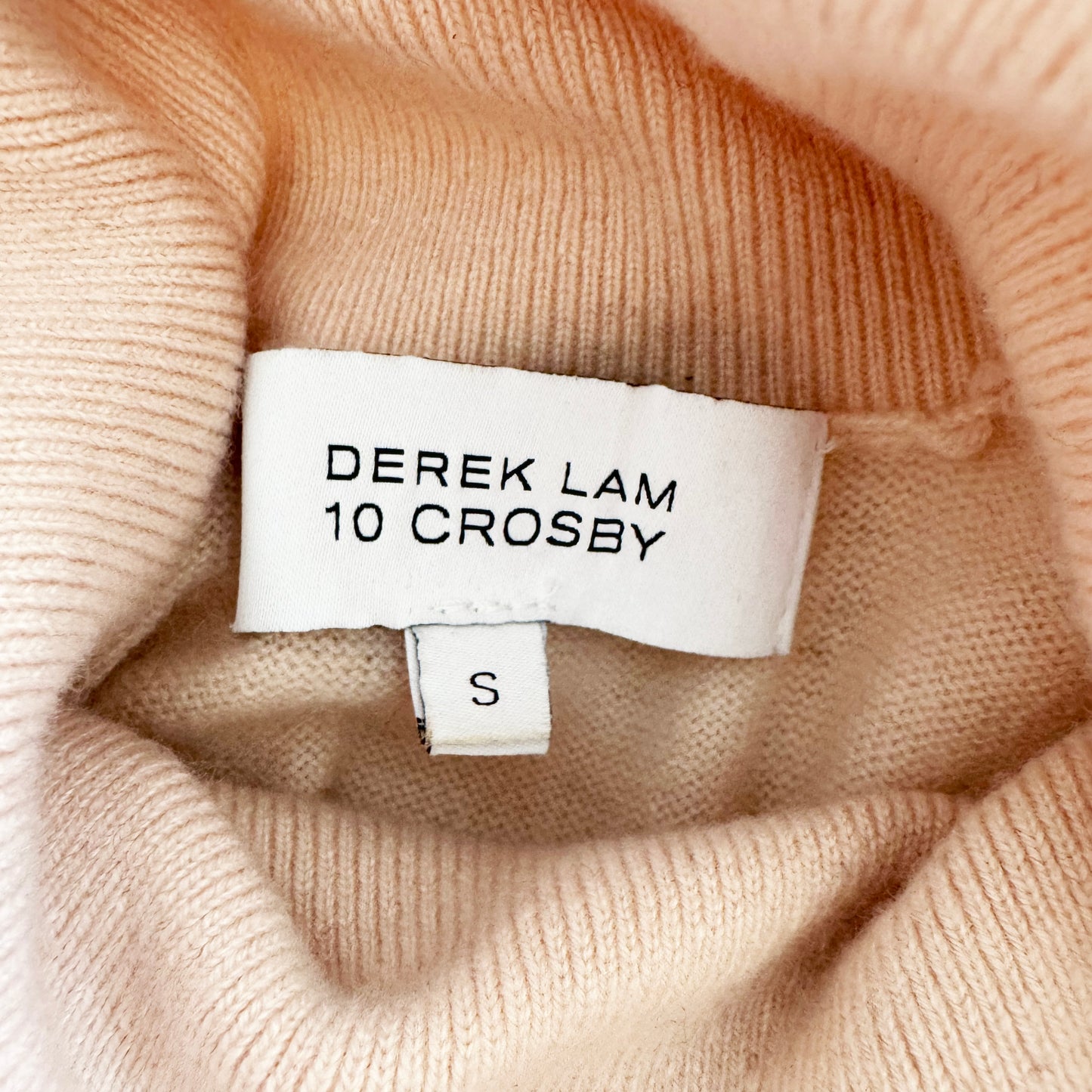 10 Crosby Derek Lam Turtleneck in Light Pink, size Small