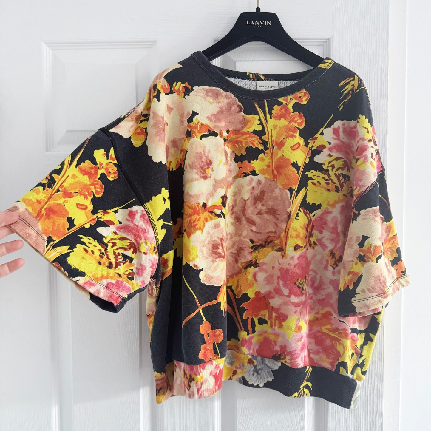 Dries Van Noten Helovi Print Sweatshirt in Multicolour, size Medium (fits M-XL)