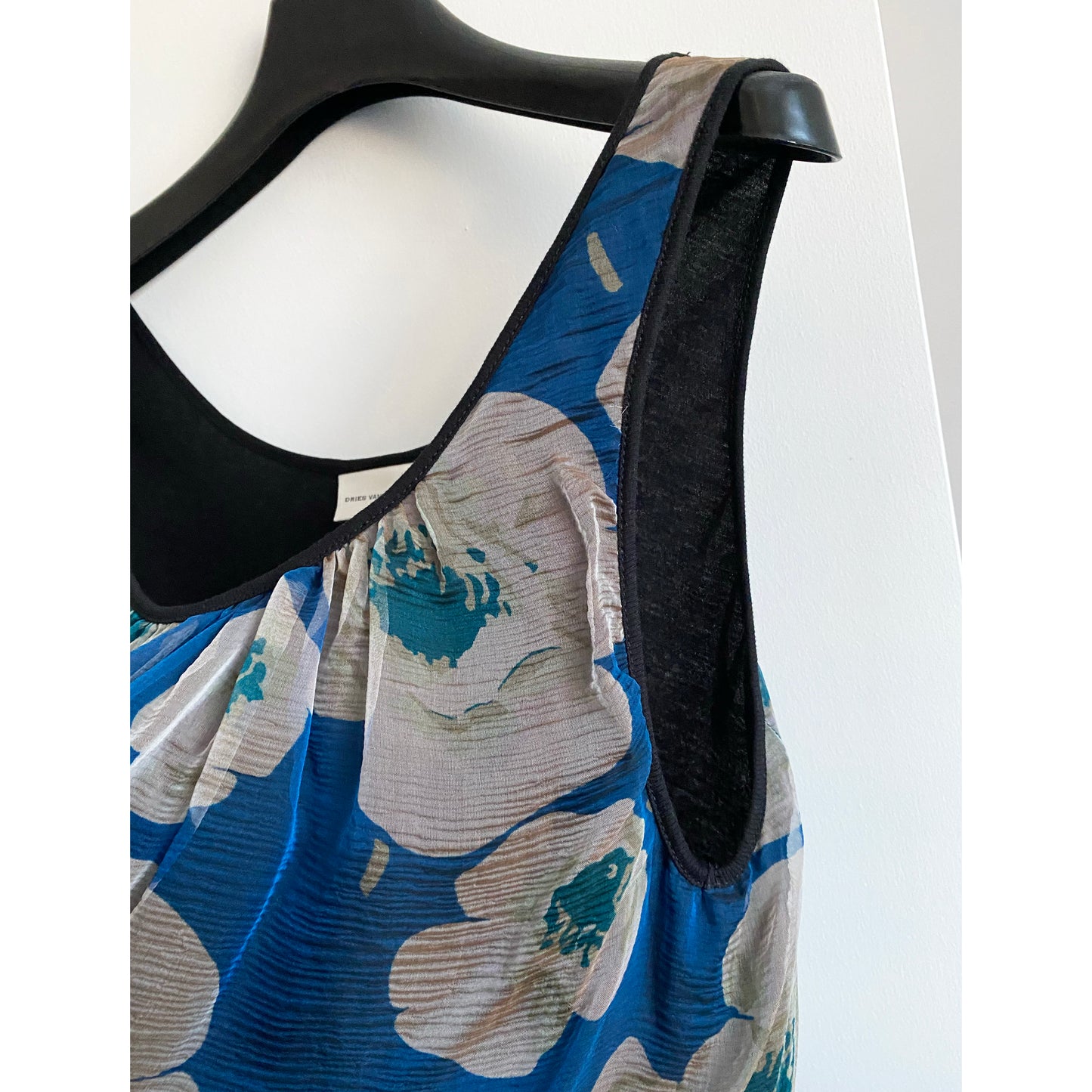 Dries Van Noten blue Floral print sleeveless top, size small