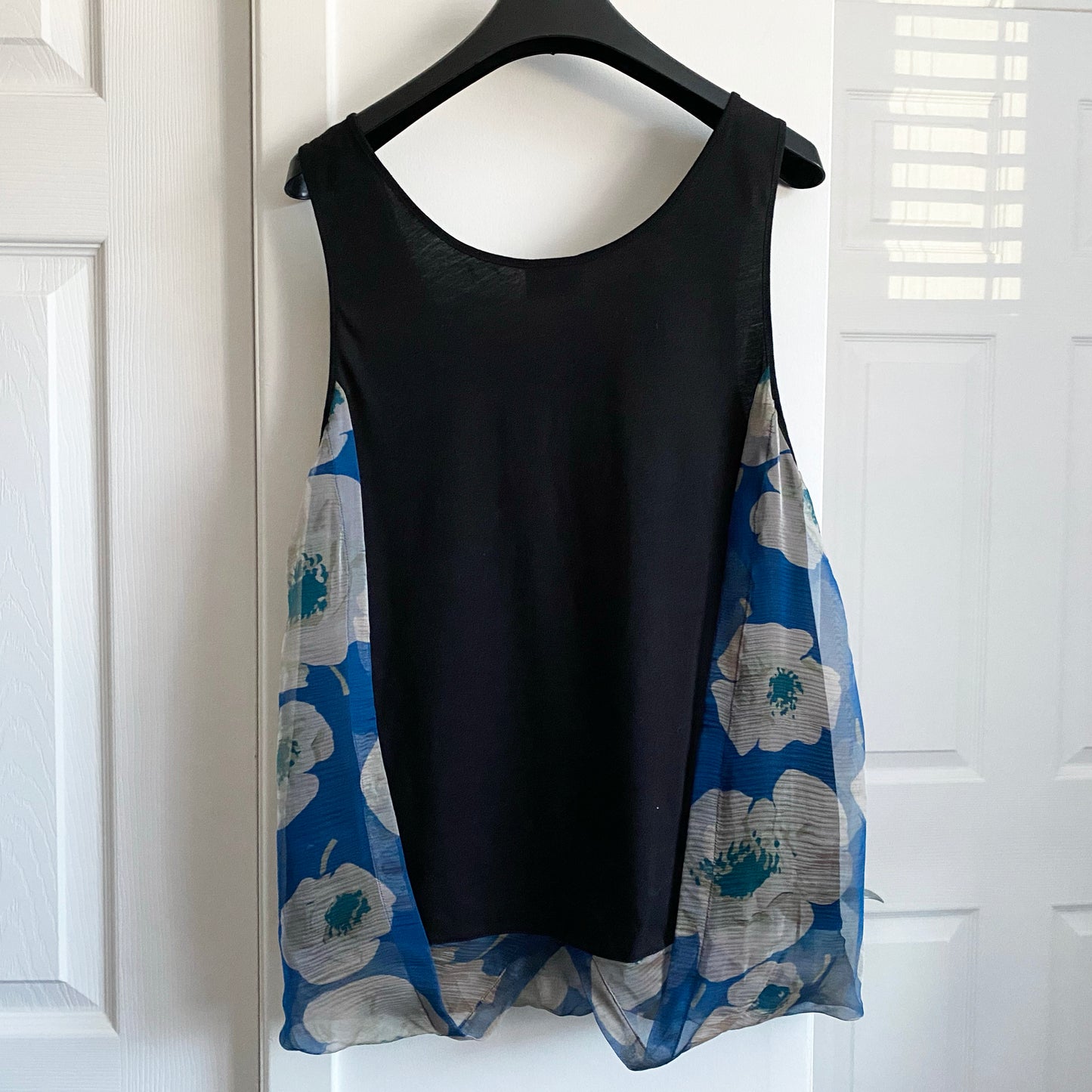 Dries Van Noten blue Floral print sleeveless top, size small