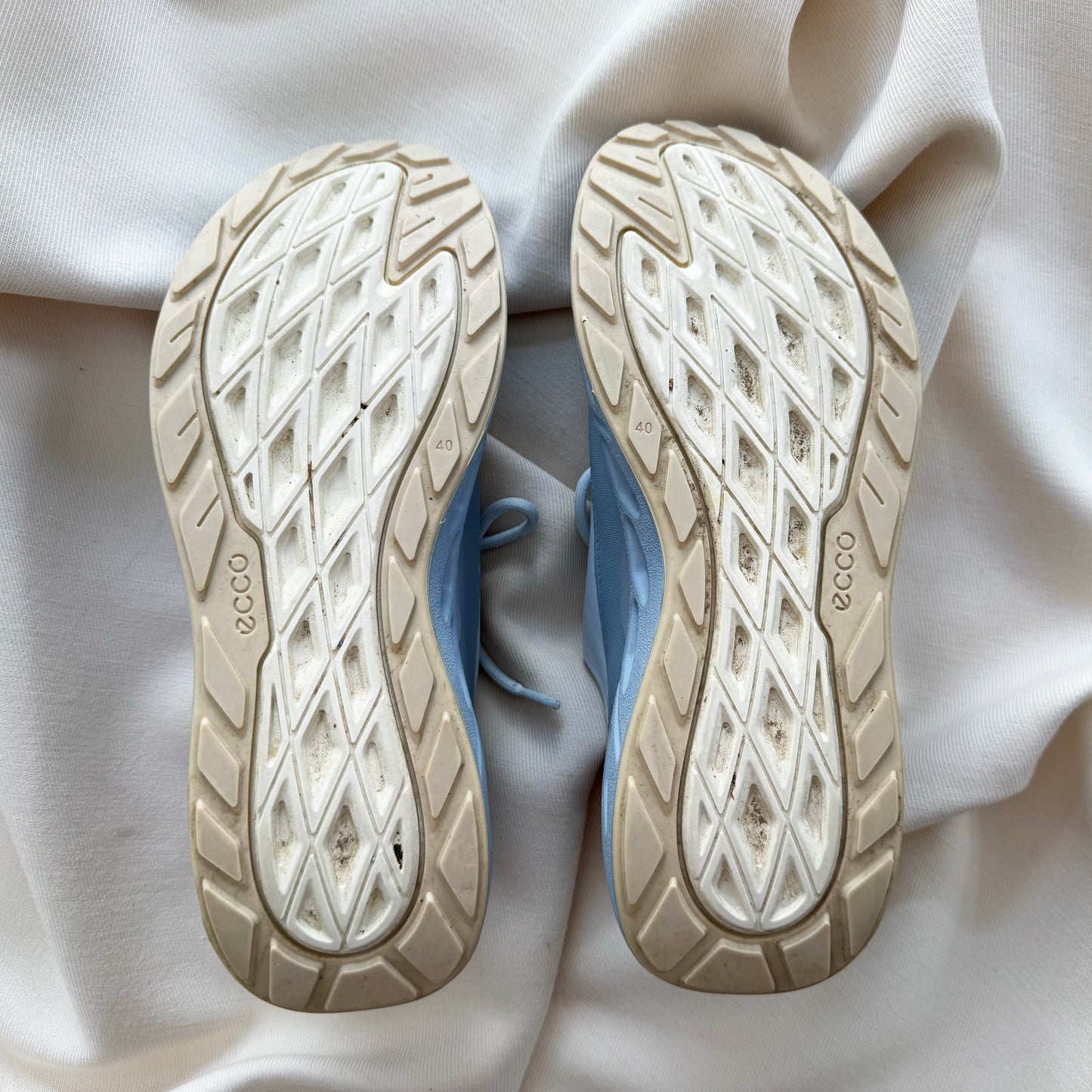 ECCO "Biom 720" Gore-Tex Leather Sneaker in Blue, size 40