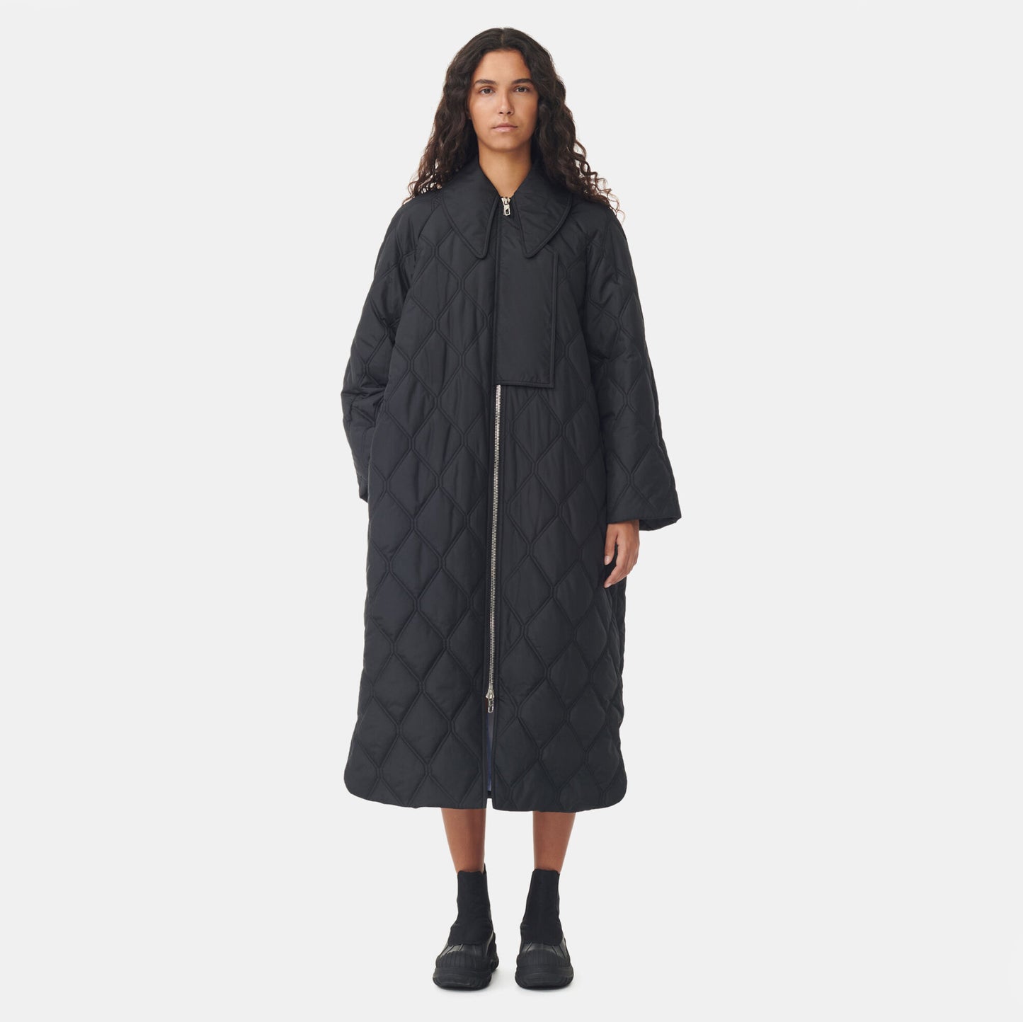 Ganni Quilted jacket in Black, size 36