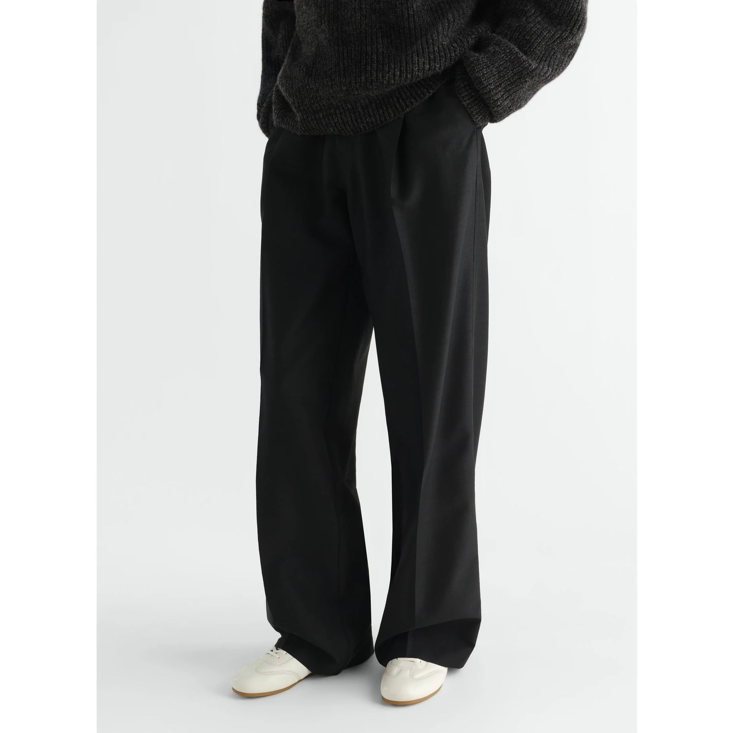 Lemaire "Soft" Nappa Leather Runner in "Milk", size 38