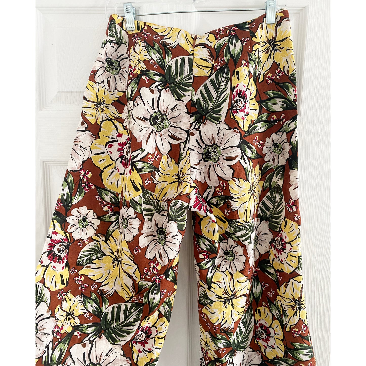 Faithfull The Brand Scelsi Pants in Vintage Floral, size 6