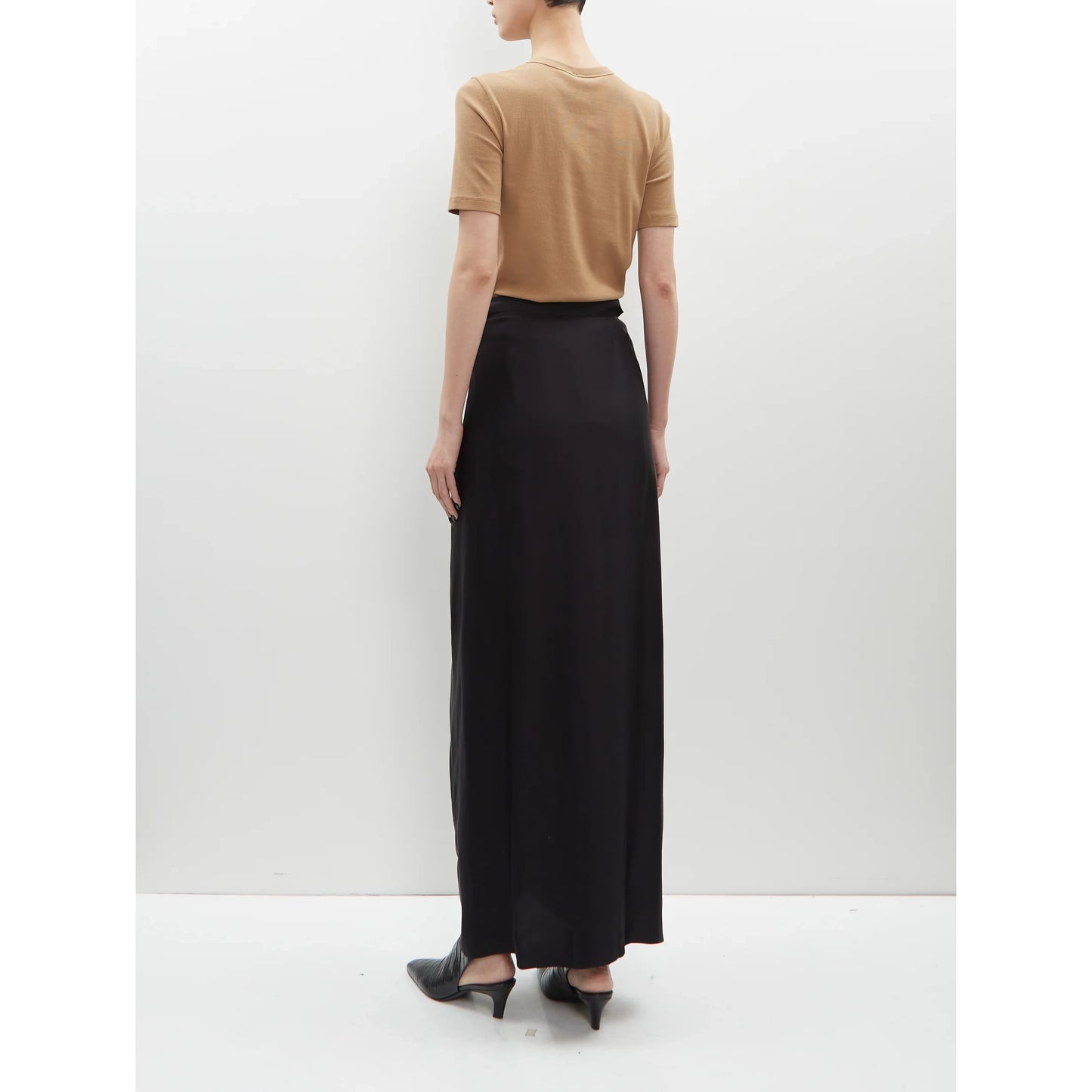 Toteme Satin Knot Skirt in Black, size 40 (fits like size 8)