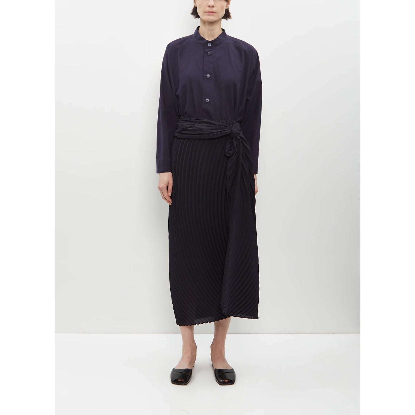 Issey Miyake Pleated Wrap Skirt in Midnight Navy, size "2" (fits size Small ish)