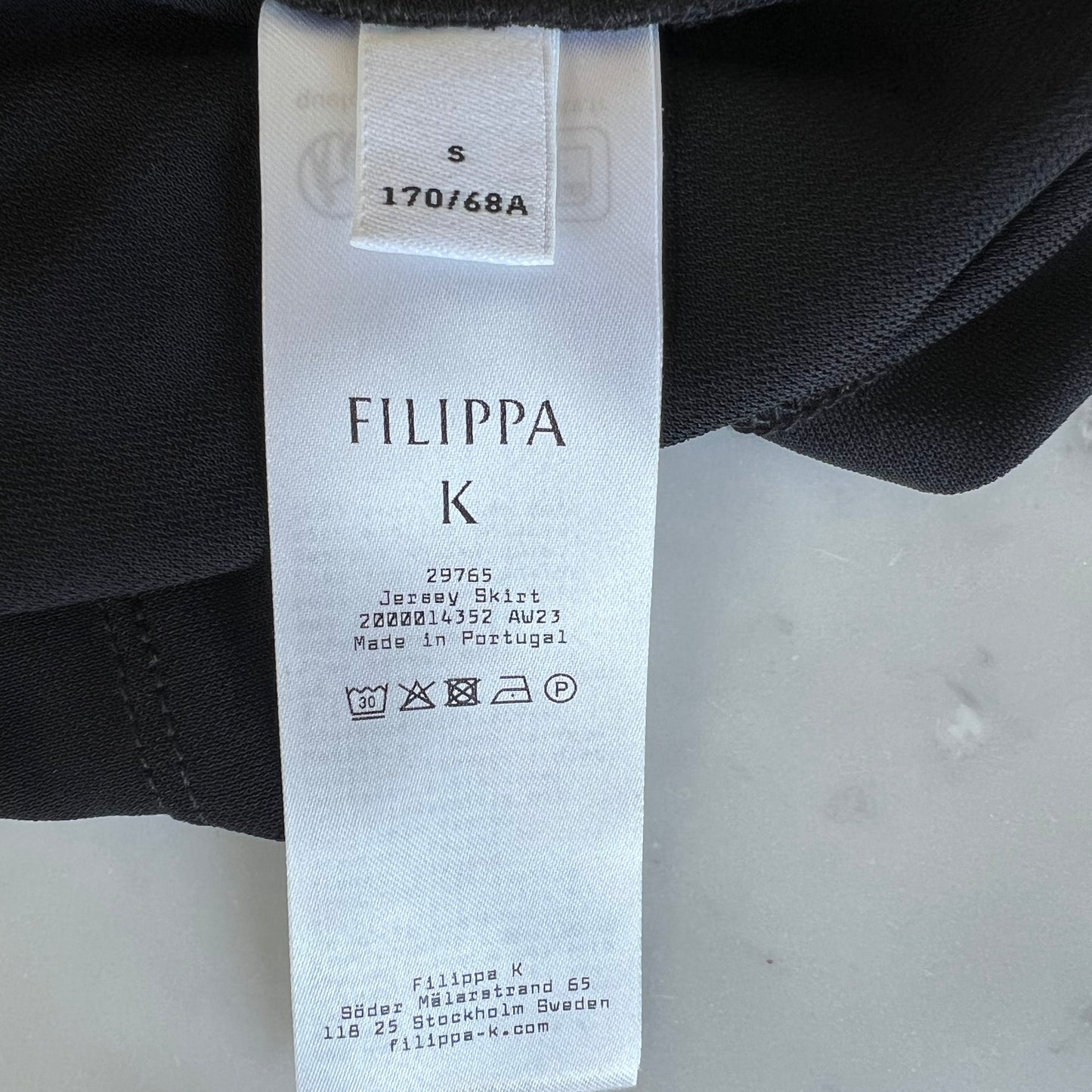 Filippa K Black Jersey Skirt, size Small (fits XS/S)