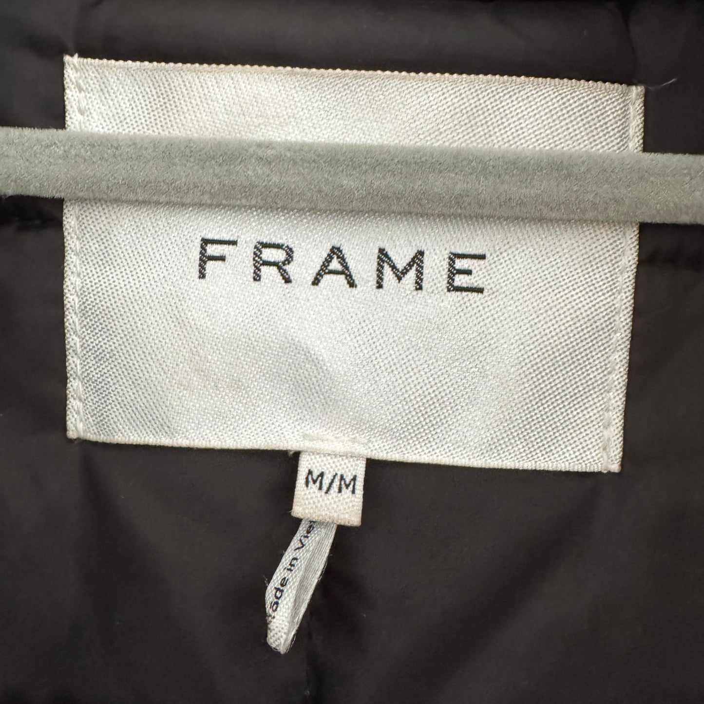 Frame Oversize Duvet Puffer Jacket in Black, size Medium