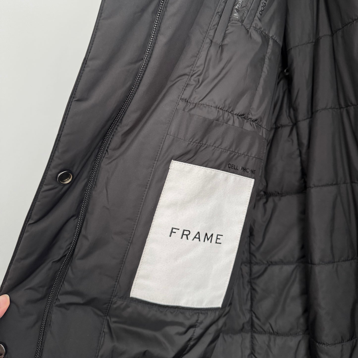 Frame Oversize Duvet Puffer Jacket in Black, size Medium