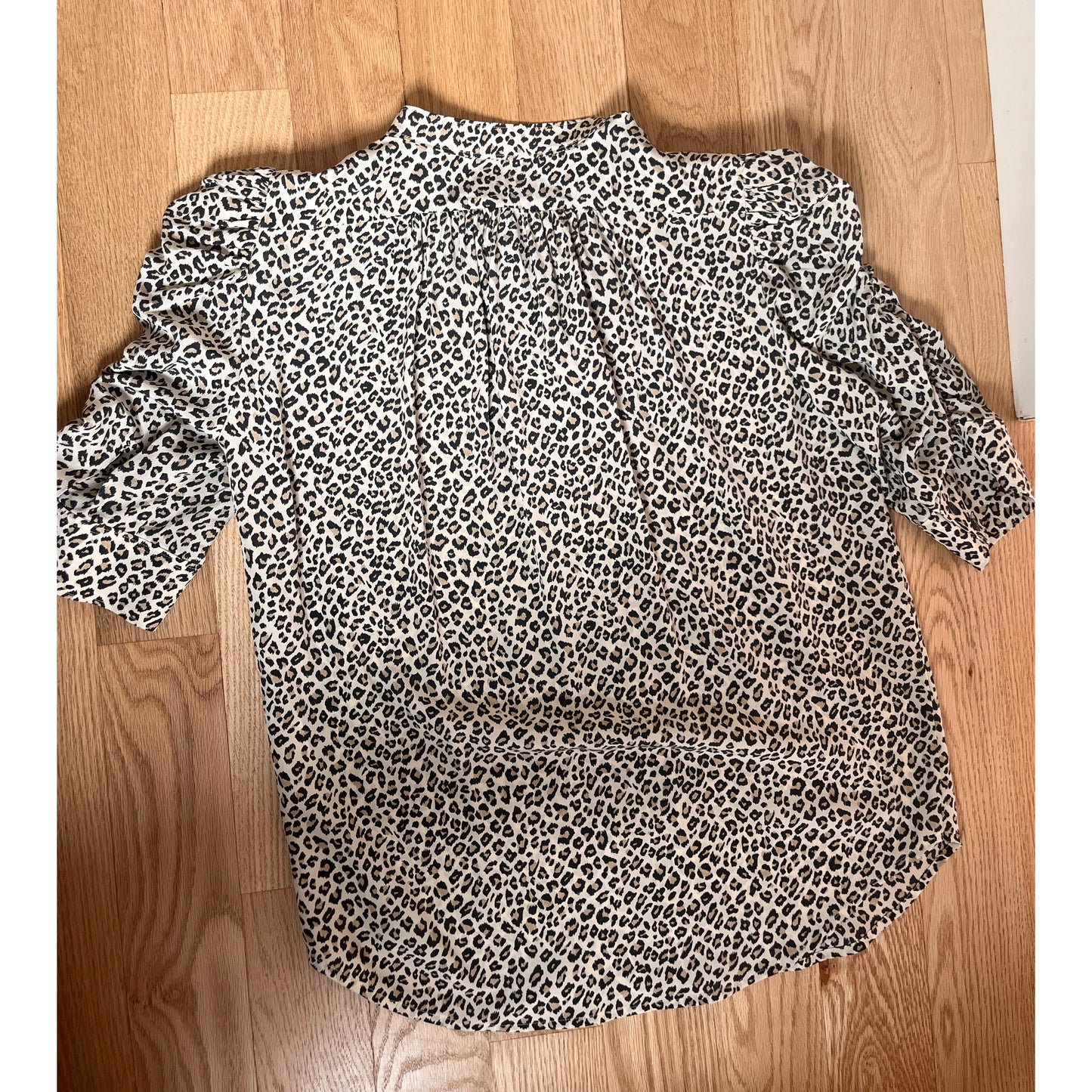 Frame Short Sleeve Leopard Top, size XS