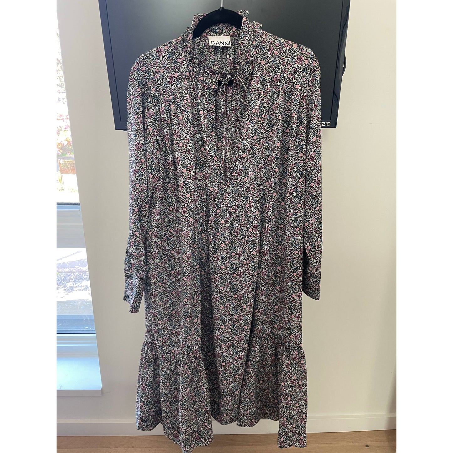 GANNI Floral Printed Long Sleeve Dress, size 38 (fits L/XL)