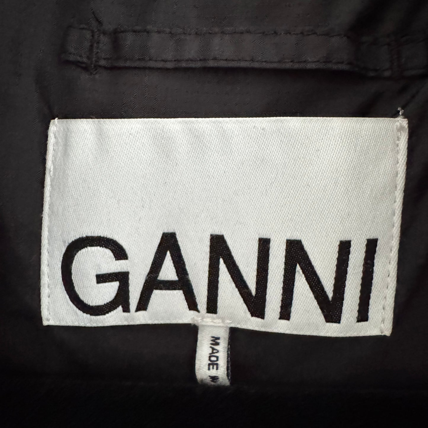 Ganni Quilted Ripstop jacket in Black, size 40 (size L-XL)